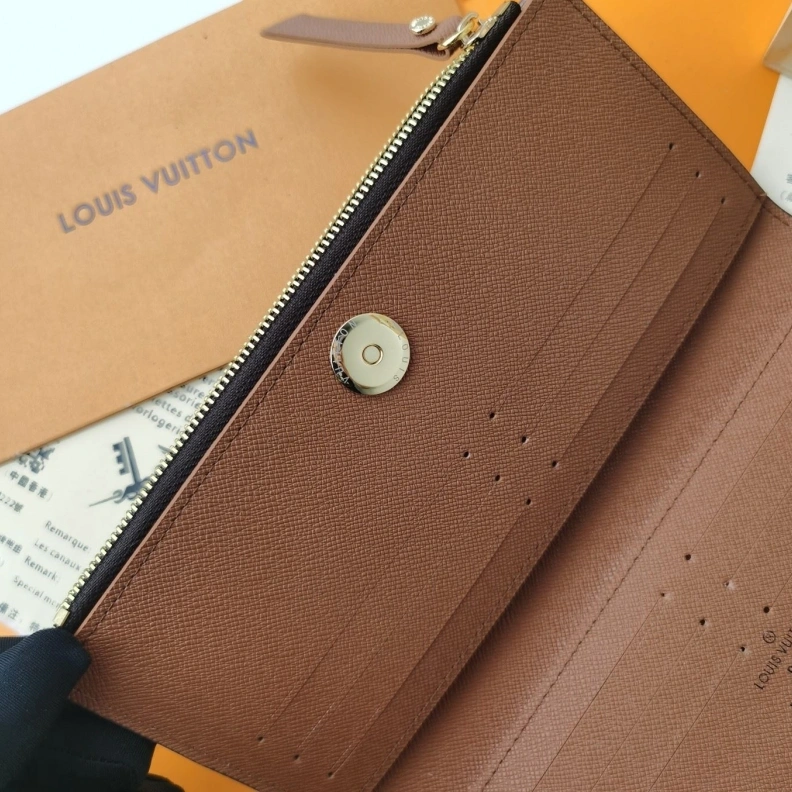 Durable LX Wallets 10076
