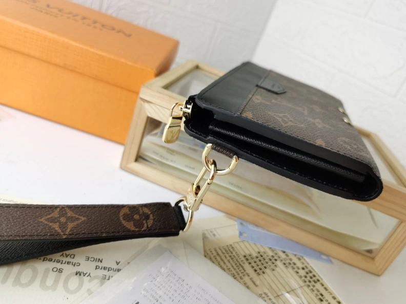 LX Wallets GoAnywhere 10075