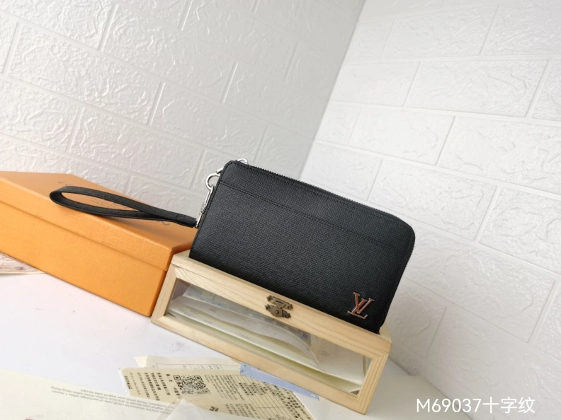 LX Wallets Practical 10053