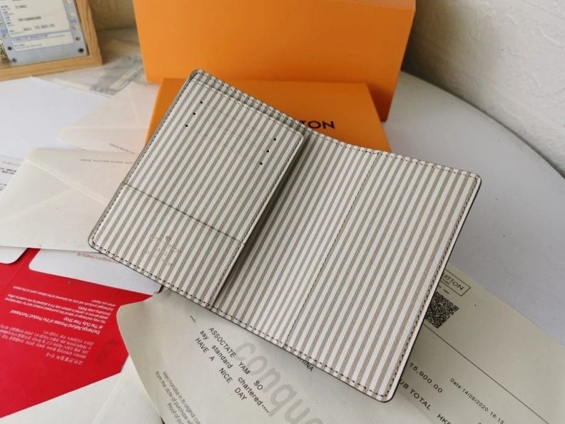 Affordable LX Wallets 10017