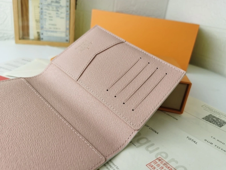 Refined LX Wallets 10032