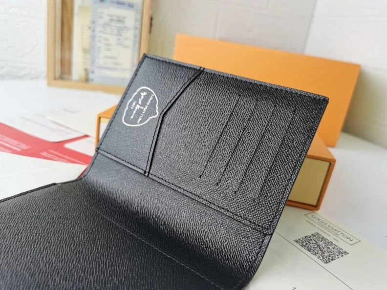 LX Wallets GoAnywhere 10013