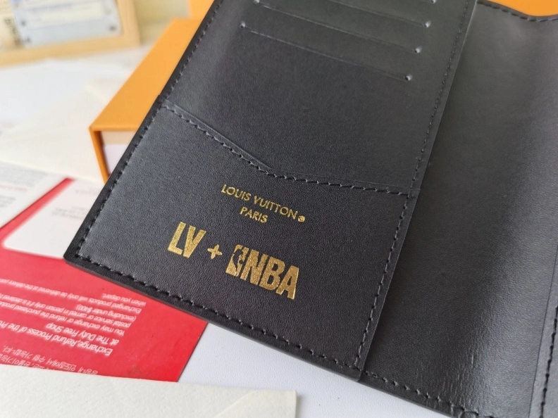 WellDesigned LX Wallets 10011