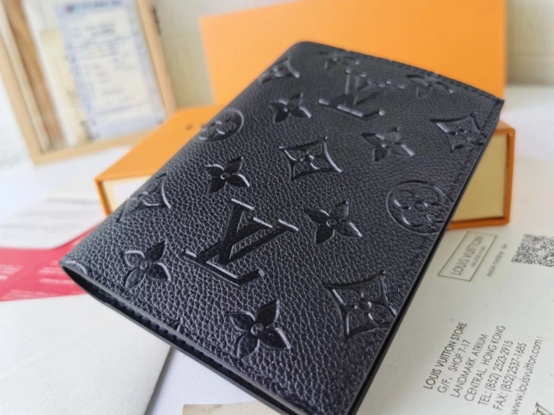 LX Wallets WellDesigned 10036