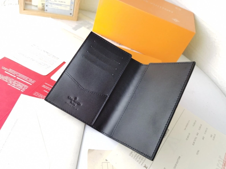 LX Wallets WellDesigned 10036