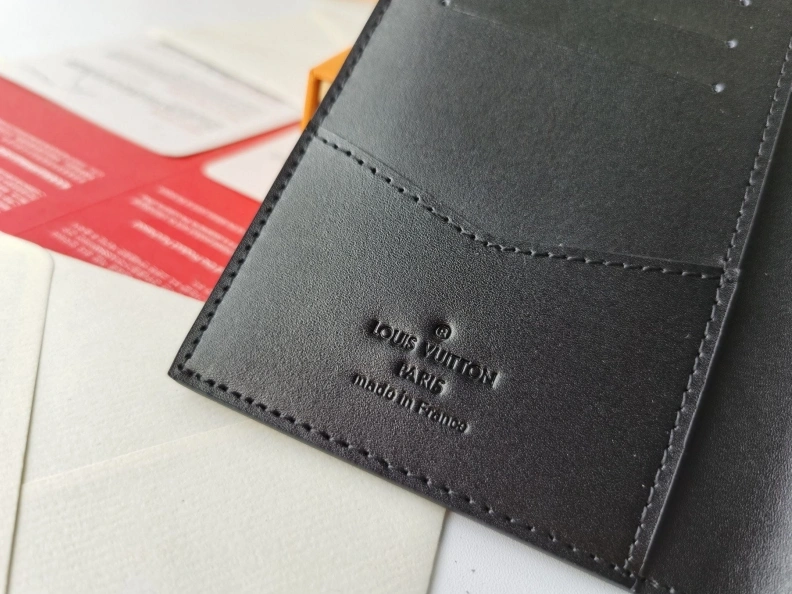 LX Wallets WellDesigned 10036