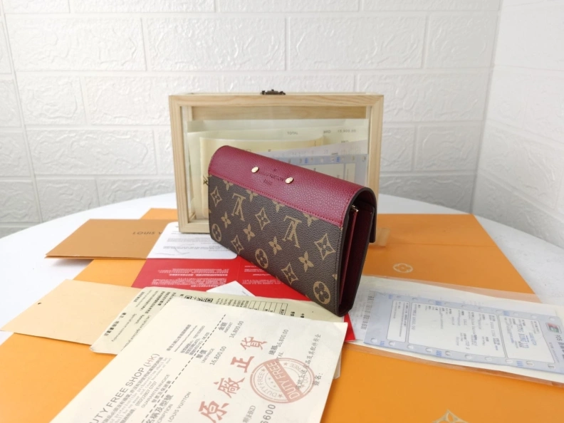 DailyWear LX Wallets 9995