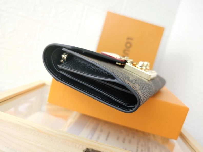 LX Wallets Lightweight 9997
