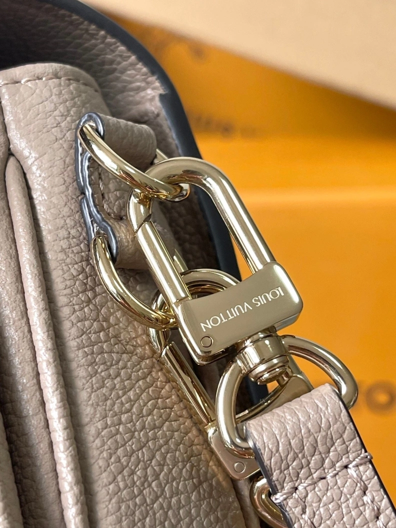 Reliable LX Satchel Bags 11410