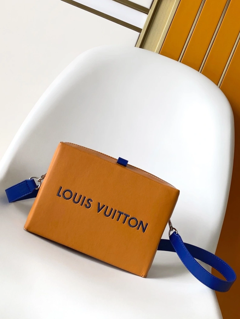AllSeason LX Box Bags 11909