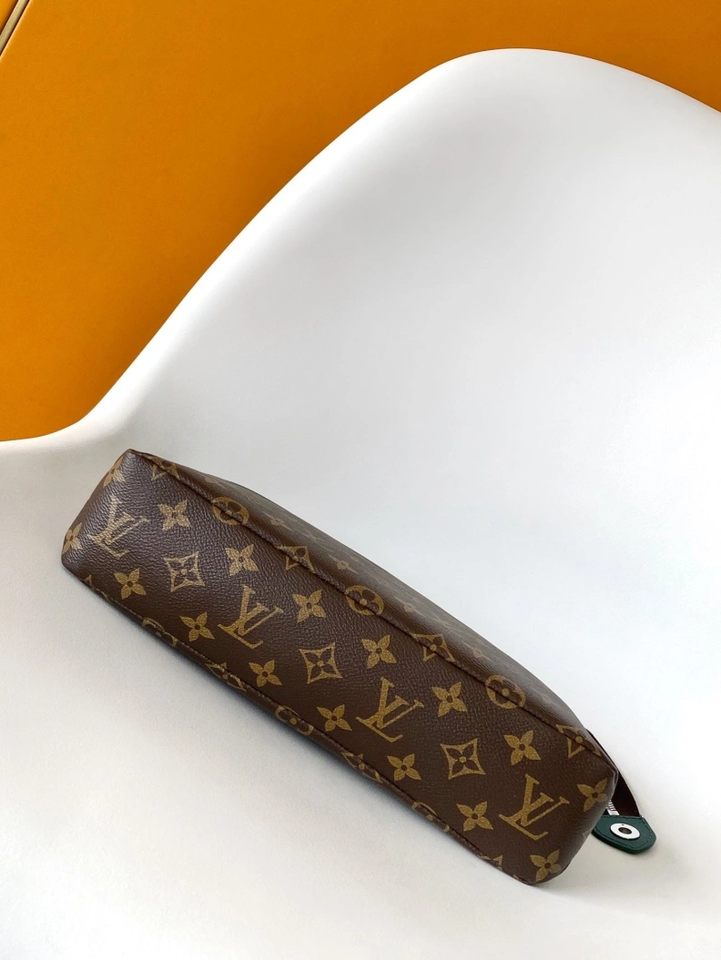 LX Clutch Bags StreetReady 11590