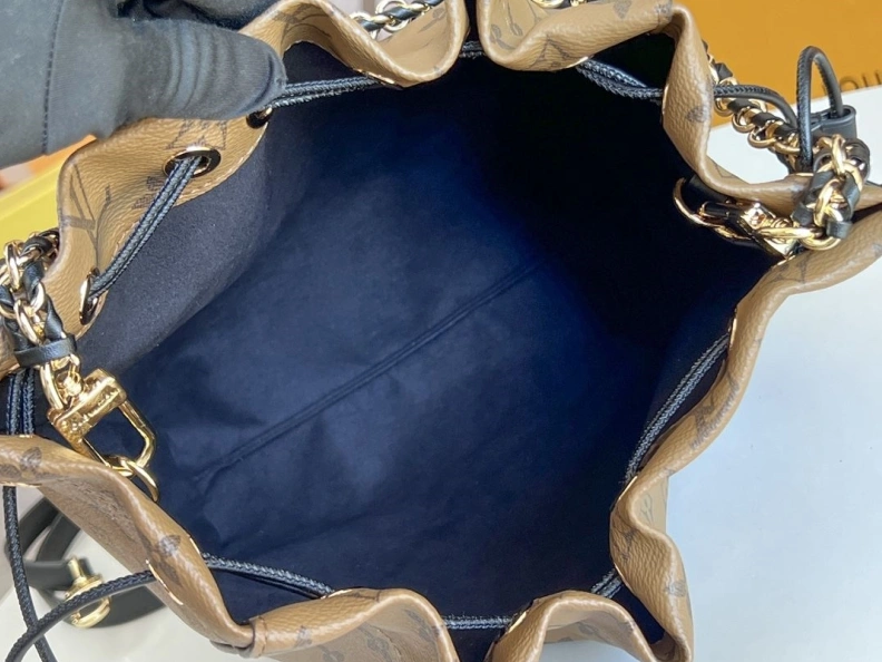 LX Bucket Bags WellDesigned 11849