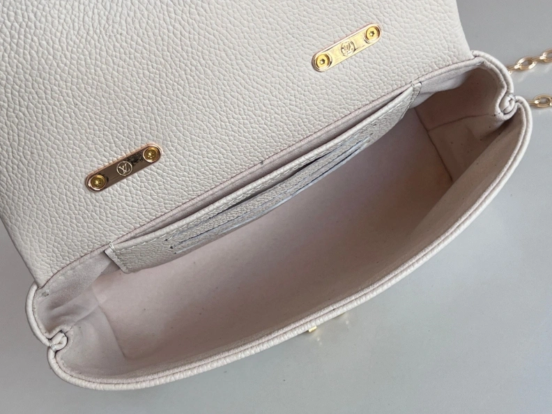 Vibrant LX Top Handle Bags 10699