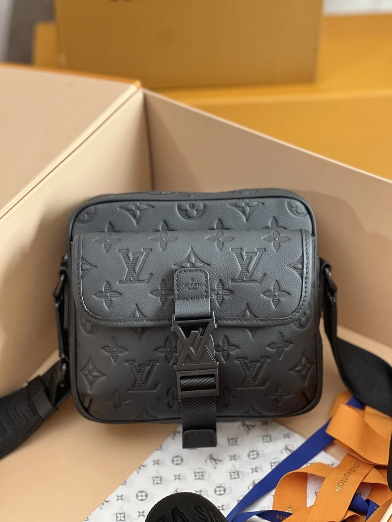 EyeCatching LX Satchel Bags 11397
