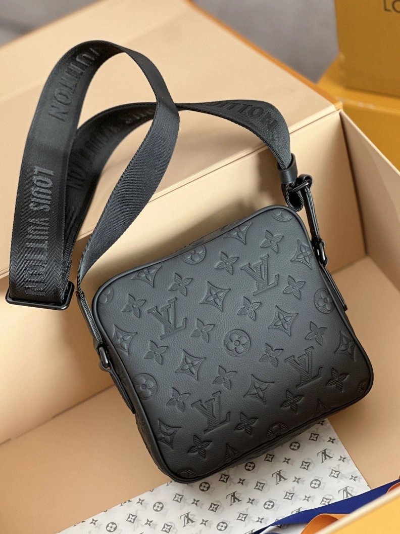 EyeCatching LX Satchel Bags 11397