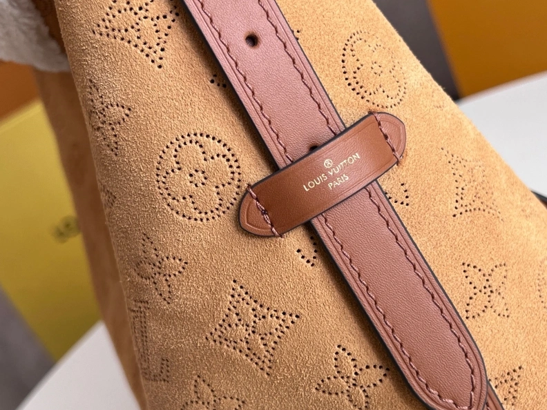 Popular LX Top Handle Bags 10706