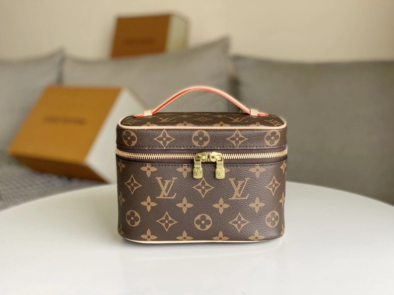 LX Cosmetic Bags Efficient 11543