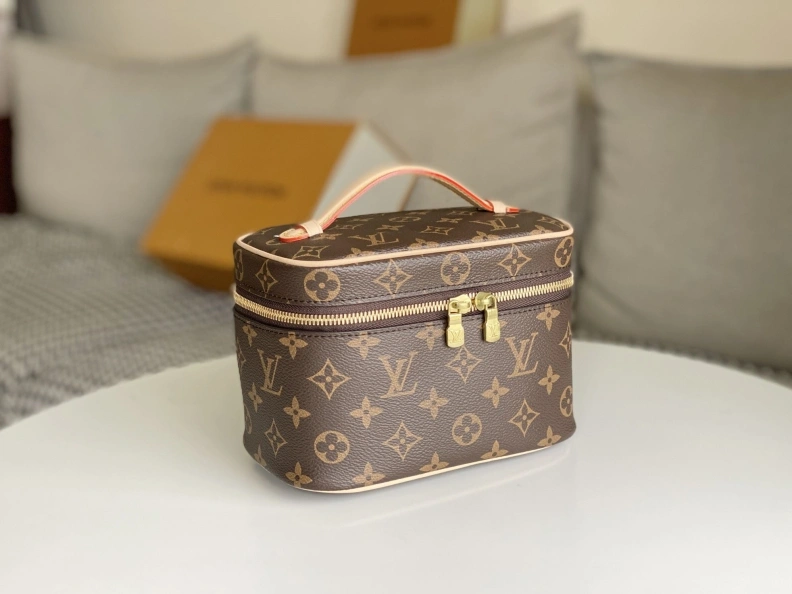 LX Cosmetic Bags Efficient 11543