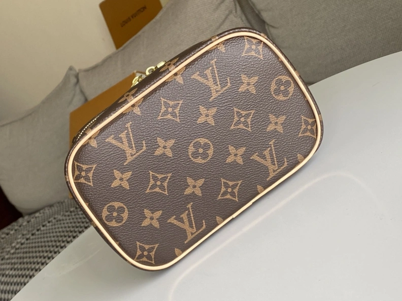 LX Cosmetic Bags Efficient 11543