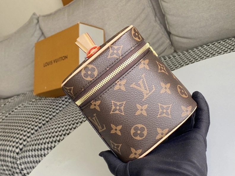 LX Cosmetic Bags Efficient 11543