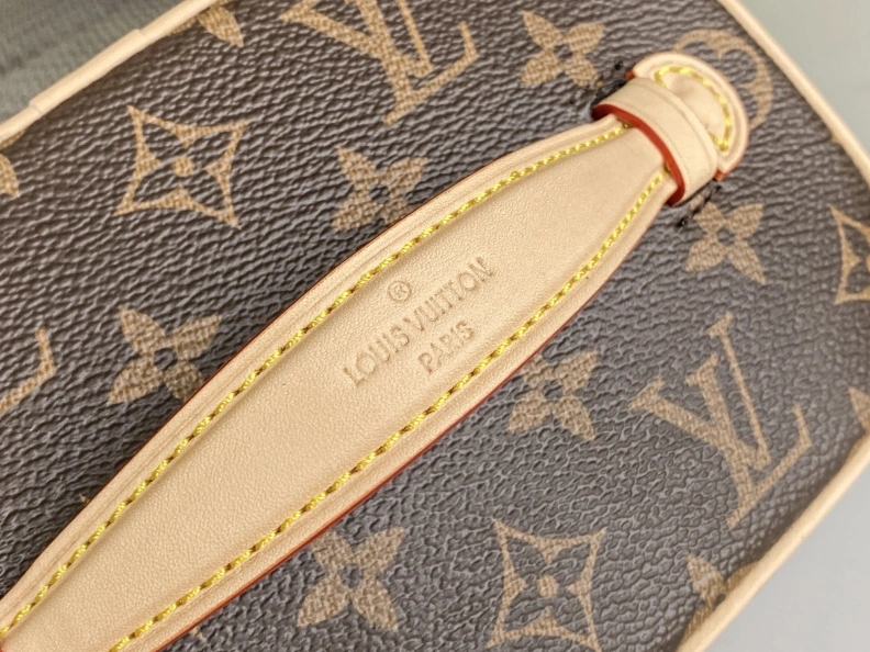 LX Cosmetic Bags Efficient 11543