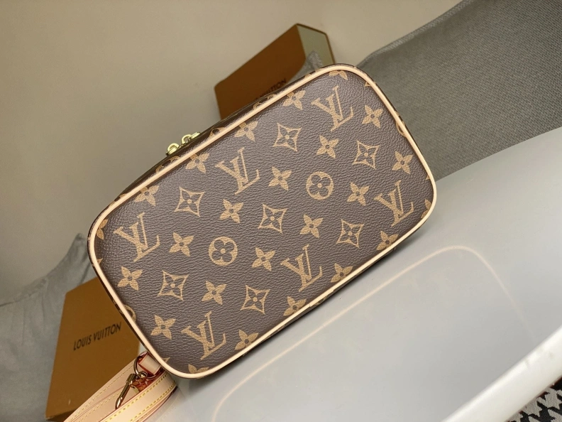 LX Cosmetic Bags Unique 11523