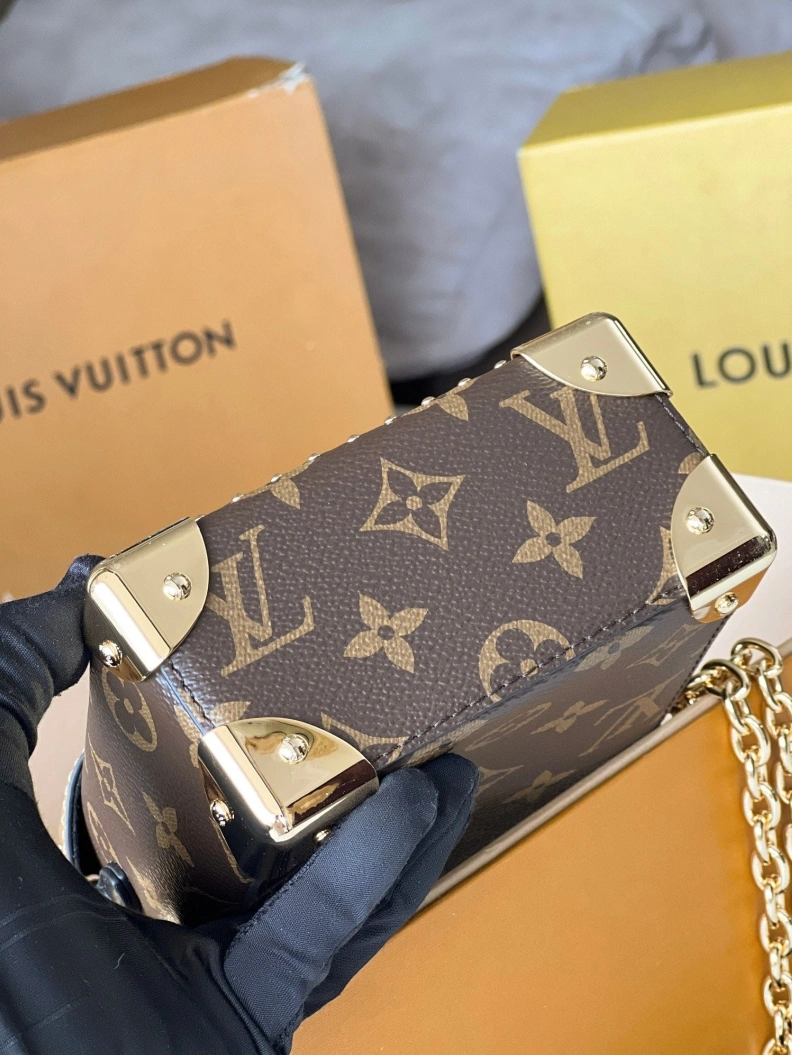 LX Top Handle Bags SportInspired 10700