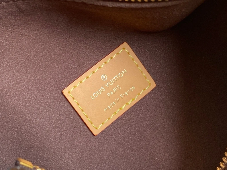 Lightweight LX Box Bags 11917