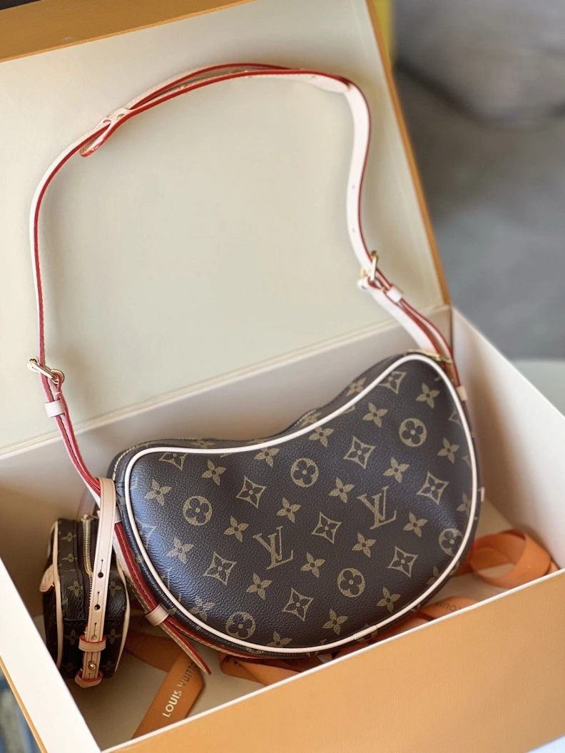 LX Top Handle Bags Sophisticated 10696