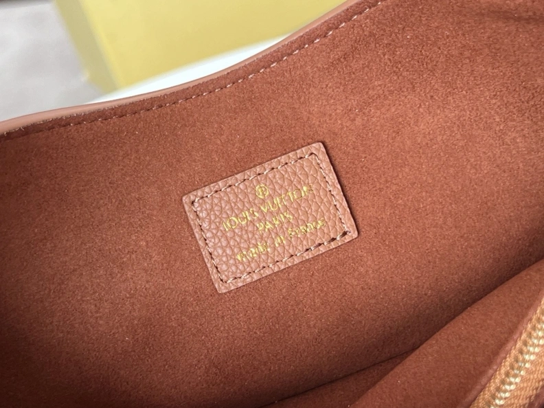 LX Top Handle Bags Stylish 10693
