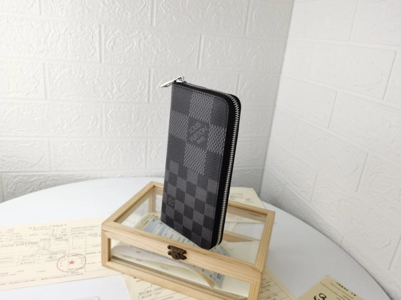 LX Wallets EyeCatching 9982