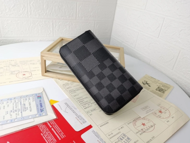 LX Wallets EyeCatching 9982