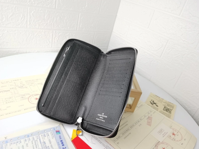 LX Wallets EyeCatching 9982