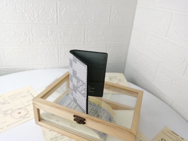 Sleek LX Wallets 9988