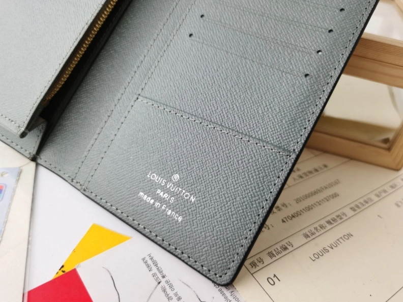 LX Wallets ModernLook 9978