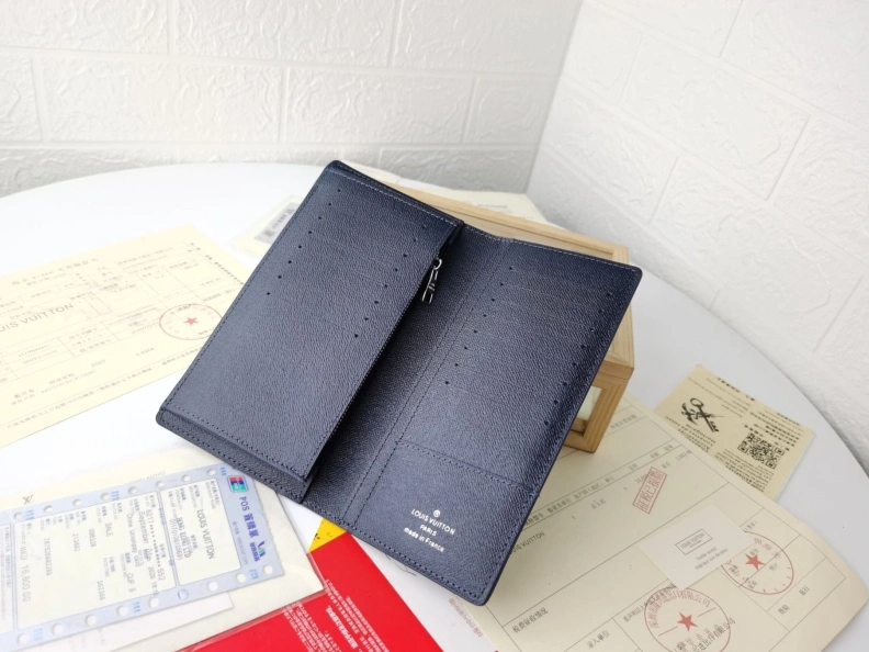LX Wallets Bright 9975