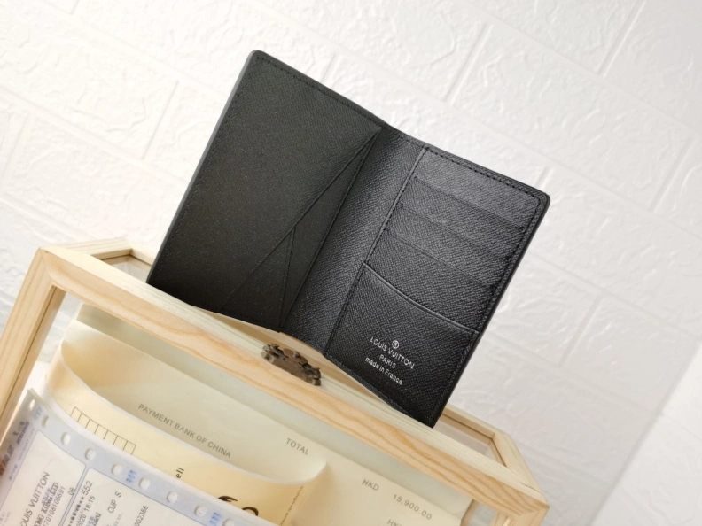 Sophisticated LX Wallets 9976
