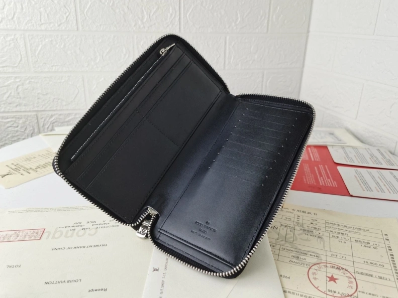 LX Wallets Unique 9971