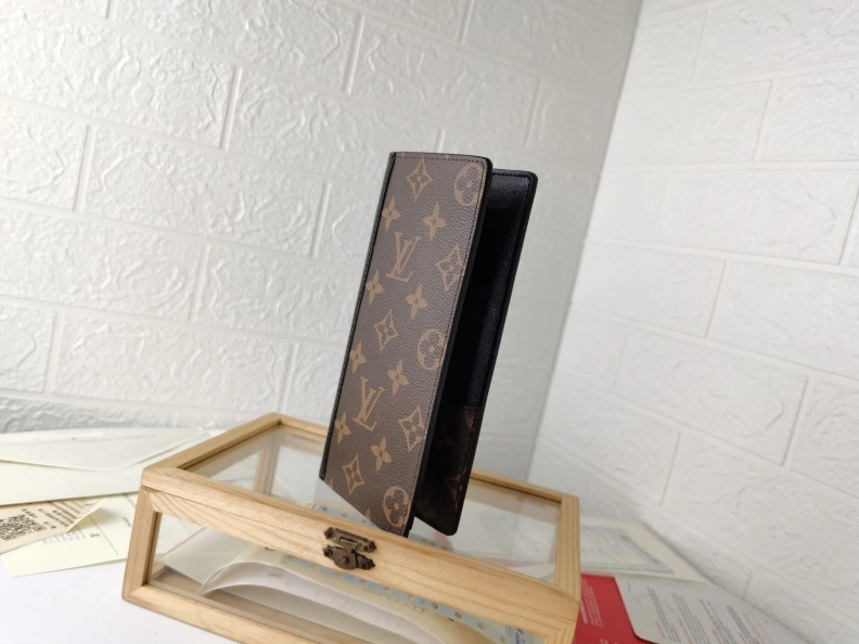 Functional LX Wallets 9950