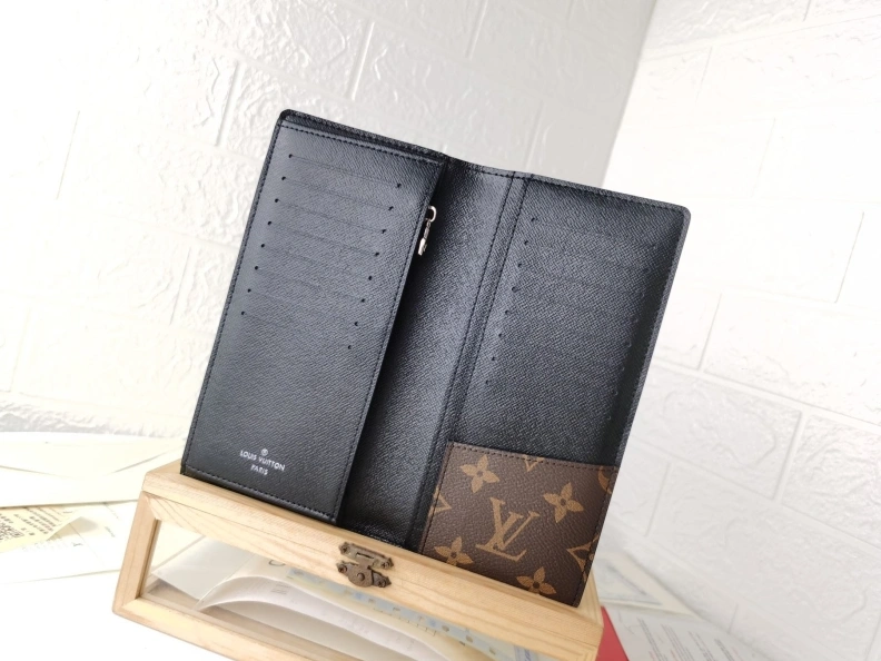 Functional LX Wallets 9950