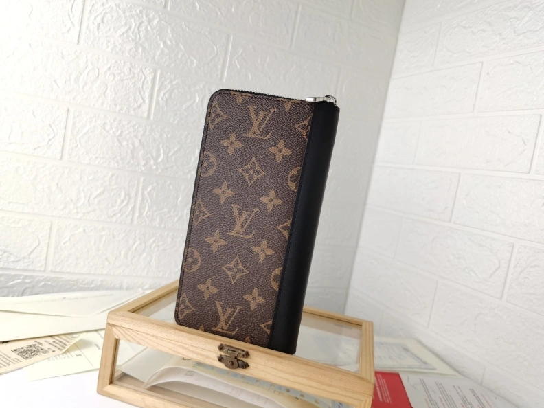 SmartChoice LX Wallets 9941