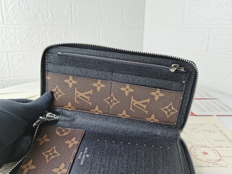 SmartChoice LX Wallets 9941