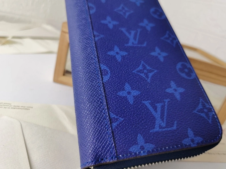 Timeless LX Wallets 9972