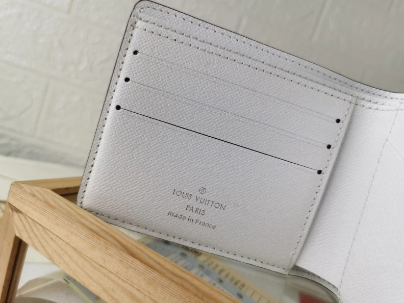 LX Wallets DailyWear 9968