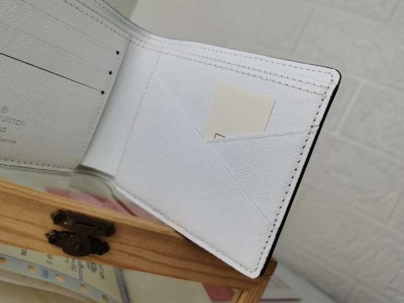 LX Wallets DailyWear 9968