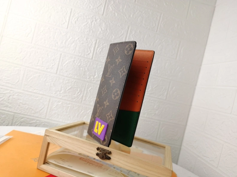 Soft LX Wallets 9940