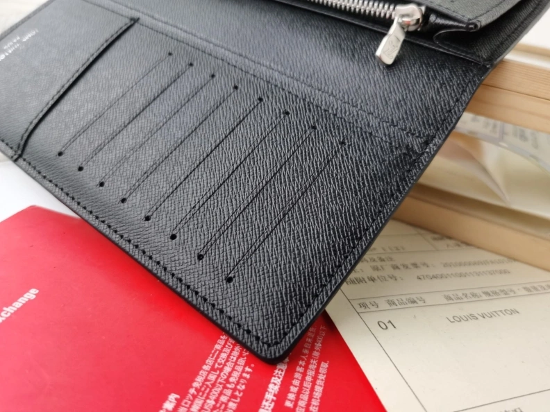 Breathable LX Wallets 9962