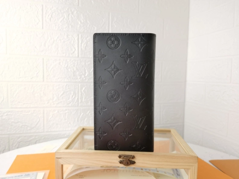 Popular LX Wallets 9965