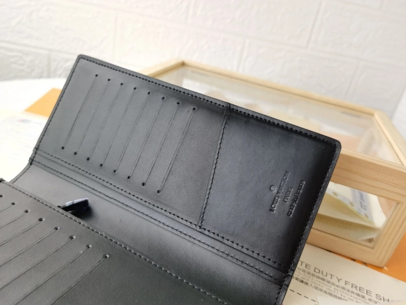 Popular LX Wallets 9965