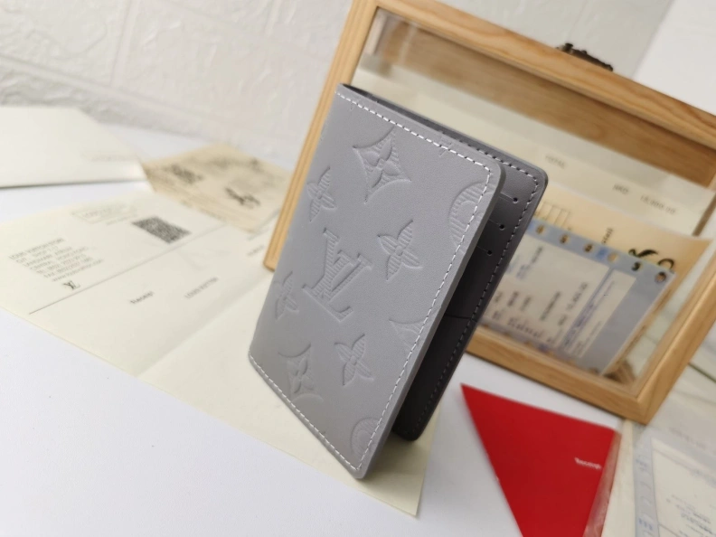 Trendsetting LX Wallets 9933